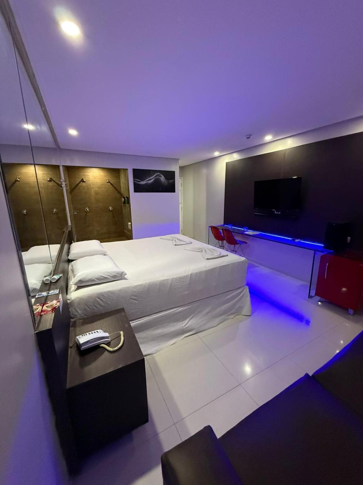 Tititi Motel (Adults Only) Олинда Екстериор снимка