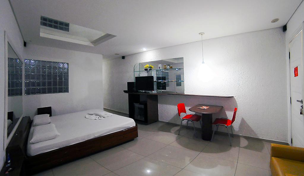 Tititi Motel (Adults Only) Олинда Екстериор снимка