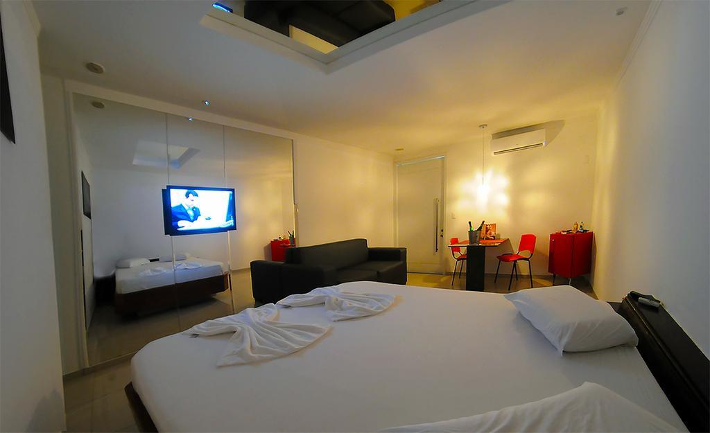 Tititi Motel (Adults Only) Олинда Екстериор снимка