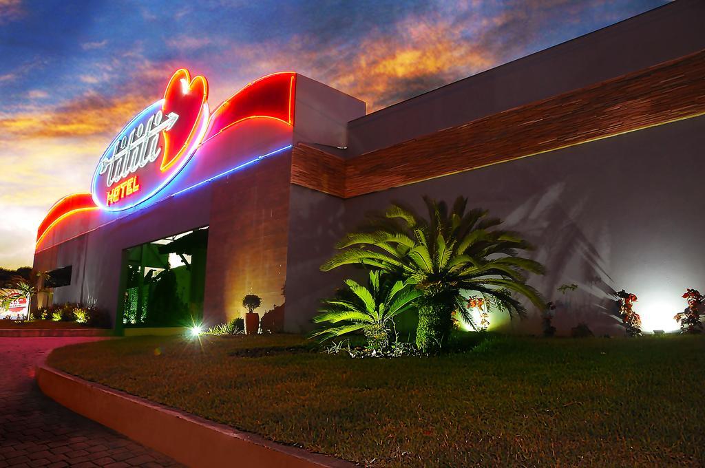 Tititi Motel (Adults Only) Олинда Екстериор снимка