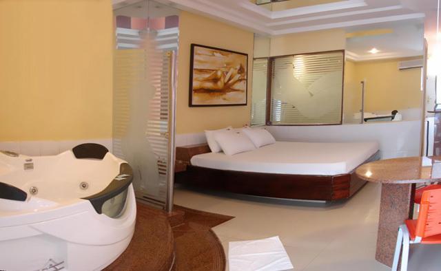 Tititi Motel (Adults Only) Олинда Екстериор снимка